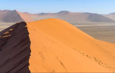 VIAGGIO NAMIBIA: Paesaggi maestosi e antichi deserti