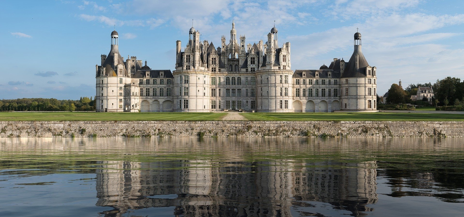 VIAGGIO FRANCIA: Castelli della Loira e Chartres